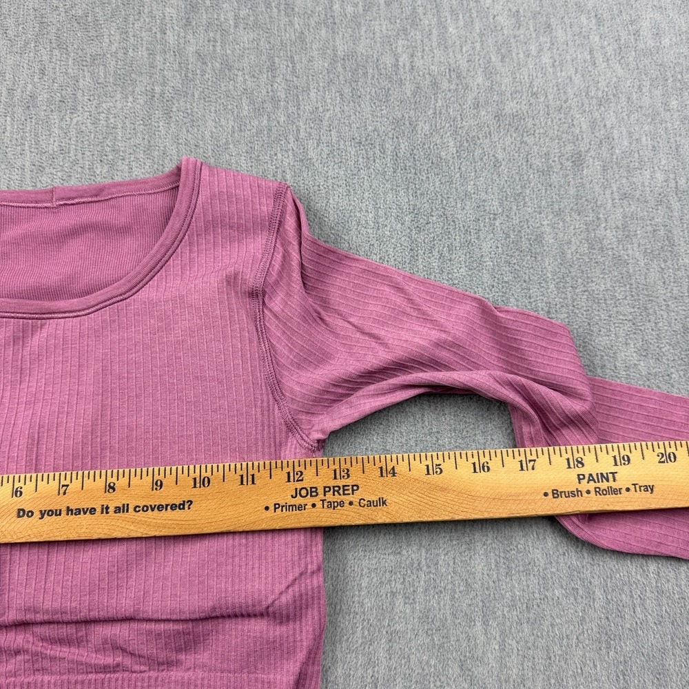 Lululemon Top Women 4 pink Ribbed Ebb To Street Long Sleeve Cropped Yoga Padded - Picture 4 of 11